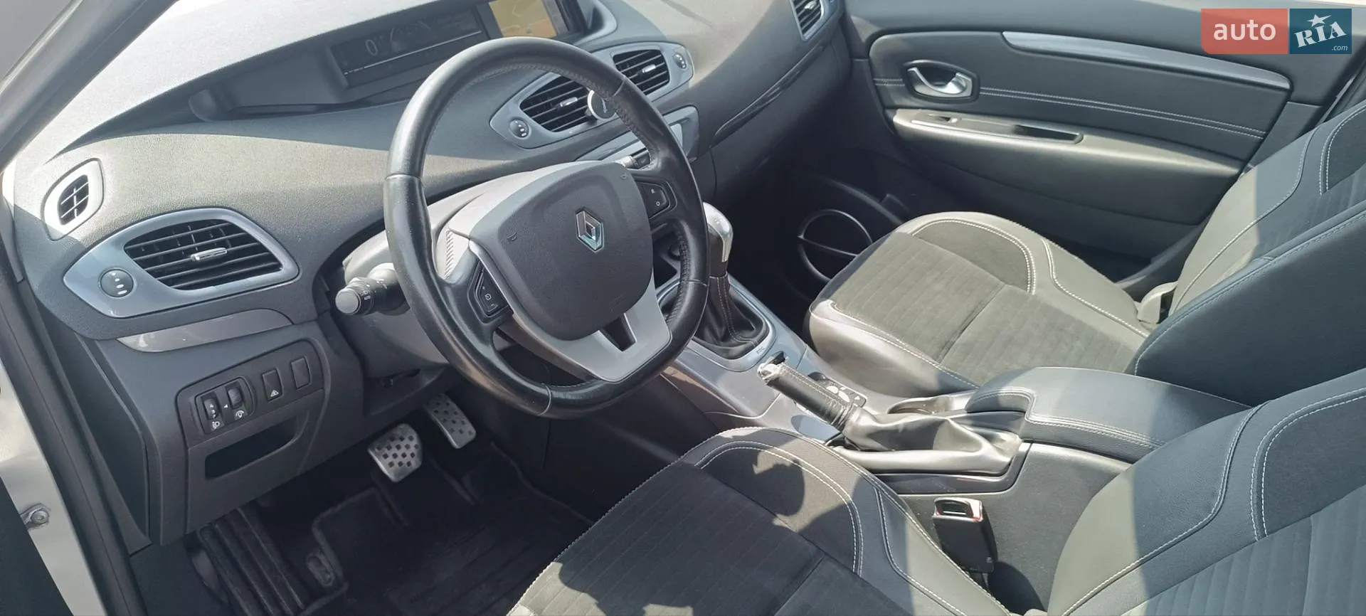 2013 Renault Scenic - мініатюра 31
