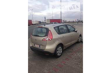 Универсал Renault Scenic 2011 в 