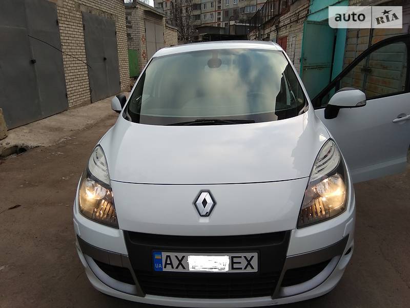 Мінівен Renault Scenic 2011 в Харкові