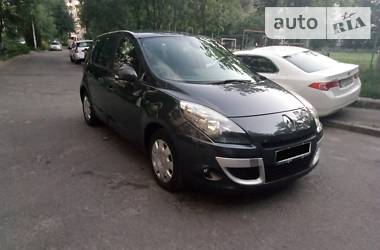 Renault Scenic 2011