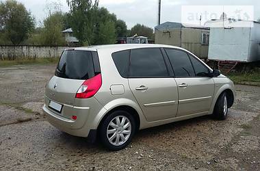 Хэтчбек Renault Scenic 2006 в Трускавце