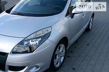 Минивэн Renault Scenic 2011 в Черновцах