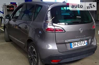 Минивэн Renault Scenic 2015 в Луцке