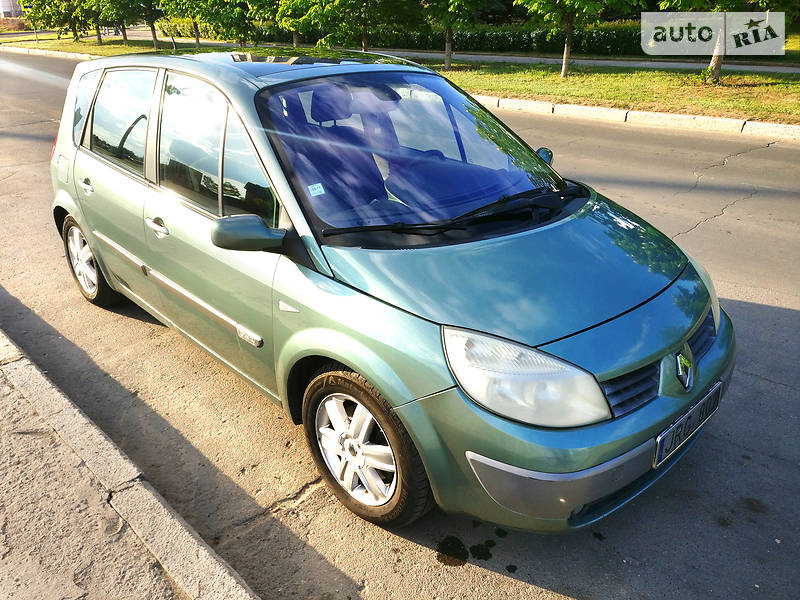 Мінівен Renault Scenic 2004 в Южноукраїнську
