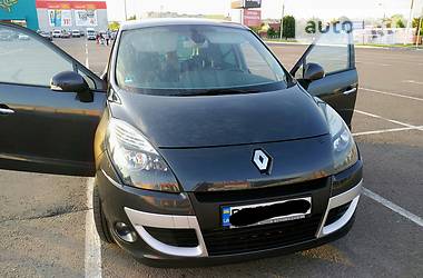 Хэтчбек Renault Scenic 2010 в Ровно