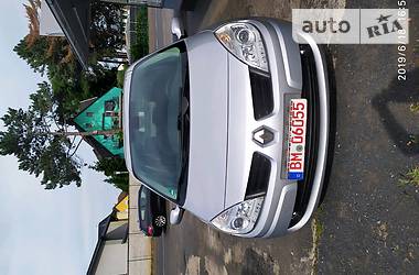 Минивэн Renault Scenic 2007 в Киеве