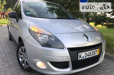 Минивэн Renault Scenic 2011 в Дрогобыче