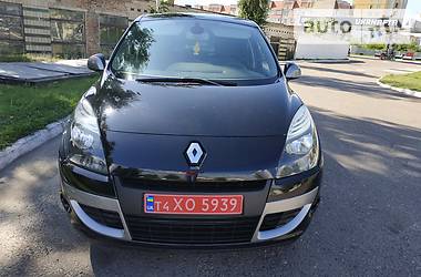 Renault Scenic 2011