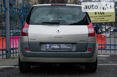 Минивэн Renault Scenic 2007 в Киеве