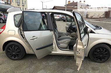 Универсал Renault Scenic 2007 в Киеве