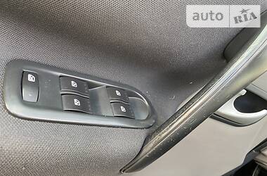 Хетчбек Renault Scenic 2008 в 