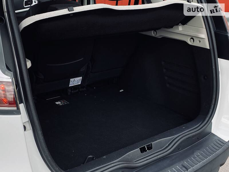 Хетчбек Renault Scenic 2014 в Києві
