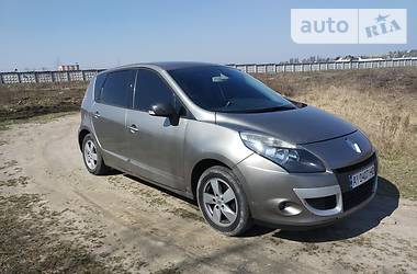 Мінівен Renault Scenic 2011 в 