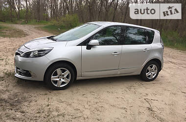 Мінівен Renault Scenic 2016 в 