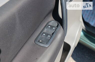Минивэн Renault Scenic 2006 в 