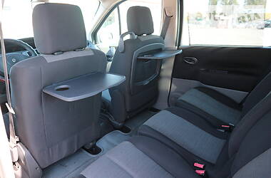 Минивэн Renault Scenic 2006 в 