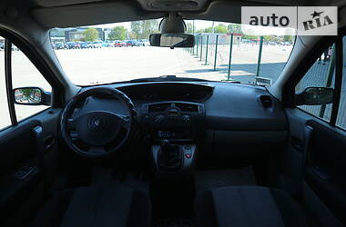 Минивэн Renault Scenic 2006 в 