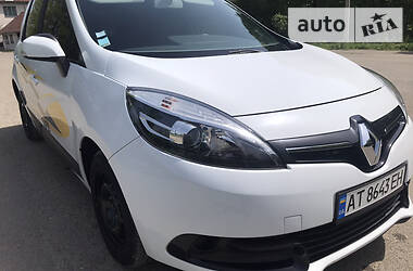 Renault Scenic 2012 Renault Scenic 2012