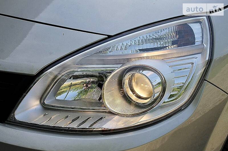 Мінівен Renault Scenic 2006 в Бурштині