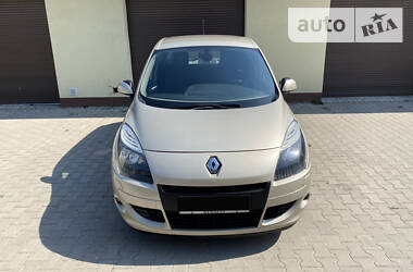 Минивэн Renault Scenic 2010 в Хмельницком