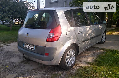 Хэтчбек Renault Scenic 2007 в Ровно