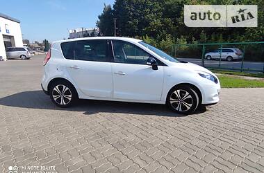 Renault Scenic 2011