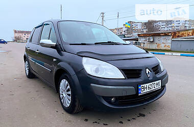 Минивэн Renault Scenic 2007 в Южном