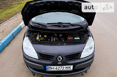 Минивэн Renault Scenic 2007 в Южном