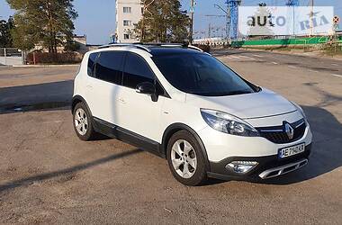 Хэтчбек Renault Scenic 2015 в Каменском