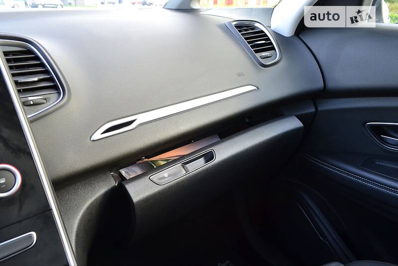 Минивэн Renault Scenic 2016 в Стрые