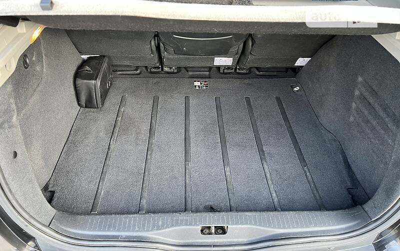 Мінівен Renault Scenic 2009 в Чернівцях