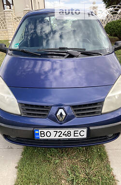 Минивэн Renault Scenic 2003 в Бучаче