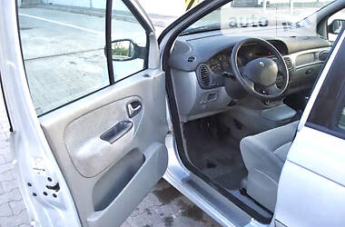 Універсал Renault Scenic 2003 в 
