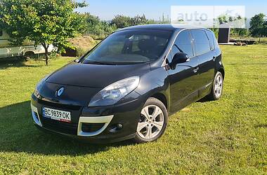 Renault Scenic 2011