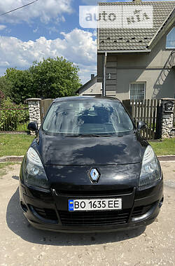 Минивэн Renault Scenic 2010 в Кременце