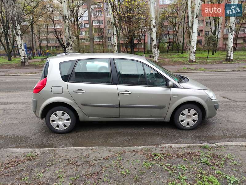 Минивэн Renault Scenic 2006 в Харькове