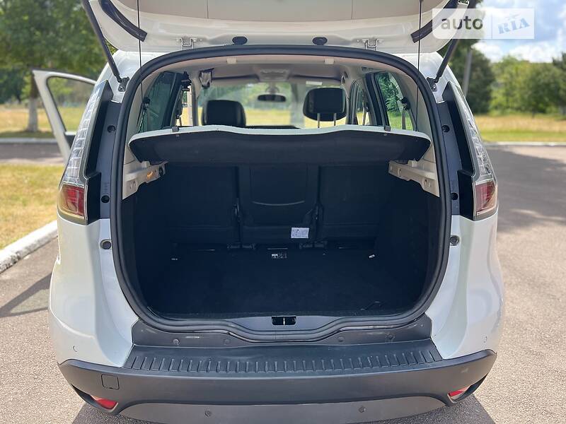Универсал Renault Scenic 2014 в Ровно