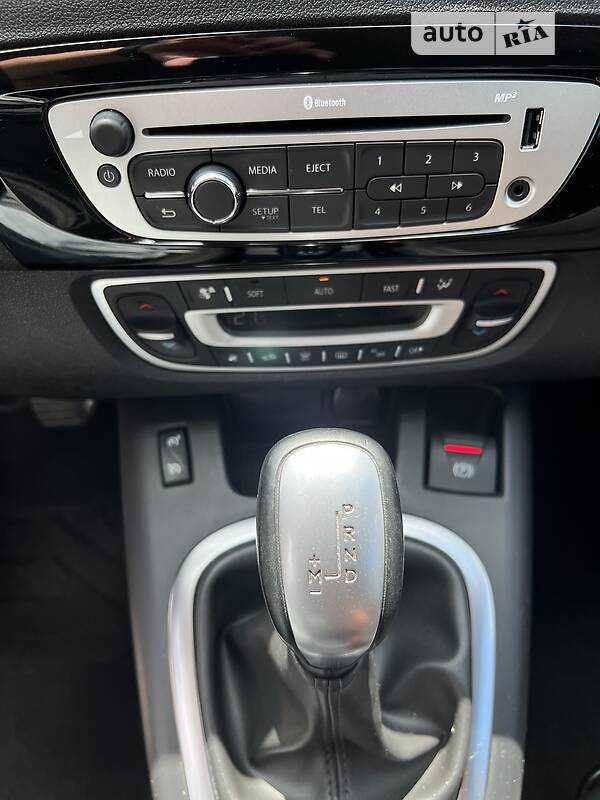 Универсал Renault Scenic 2014 в Ровно