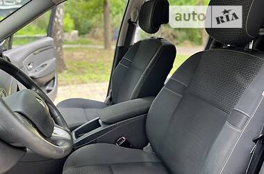 Универсал Renault Scenic 2010 в Полтаве