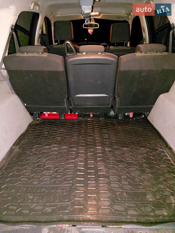 Мінівен Renault Scenic 2006 в Хмельницькому