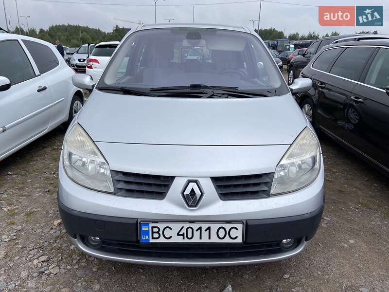 Минивэн Renault Scenic 2006 в 