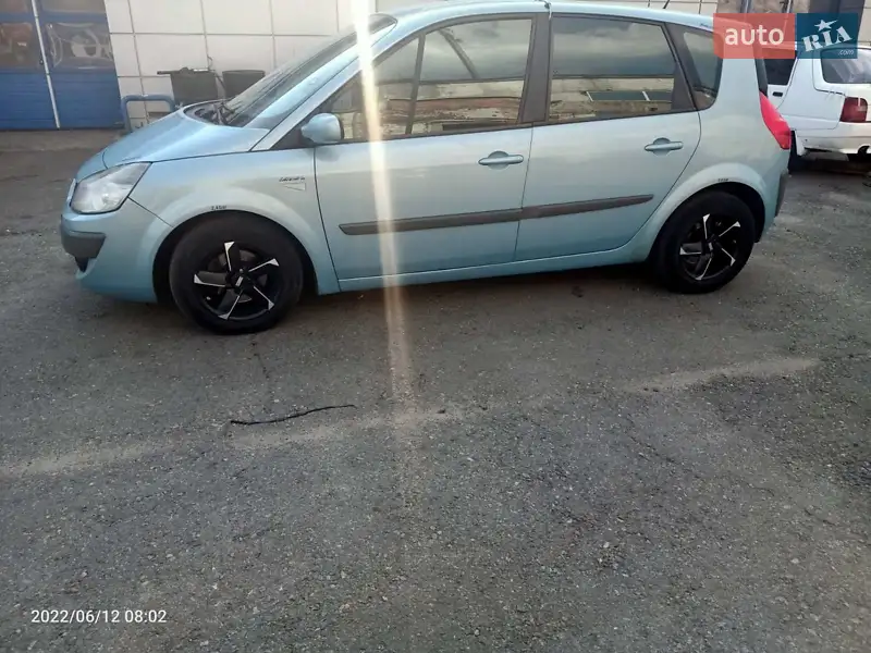 Renault Scenic