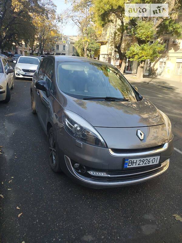 Минивэн Renault Scenic 2012 в Одессе