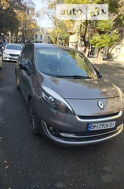 Renault Scenic 2012