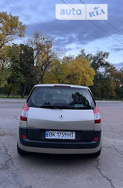 Мінівен Renault Scenic 2006 в Кропивницькому