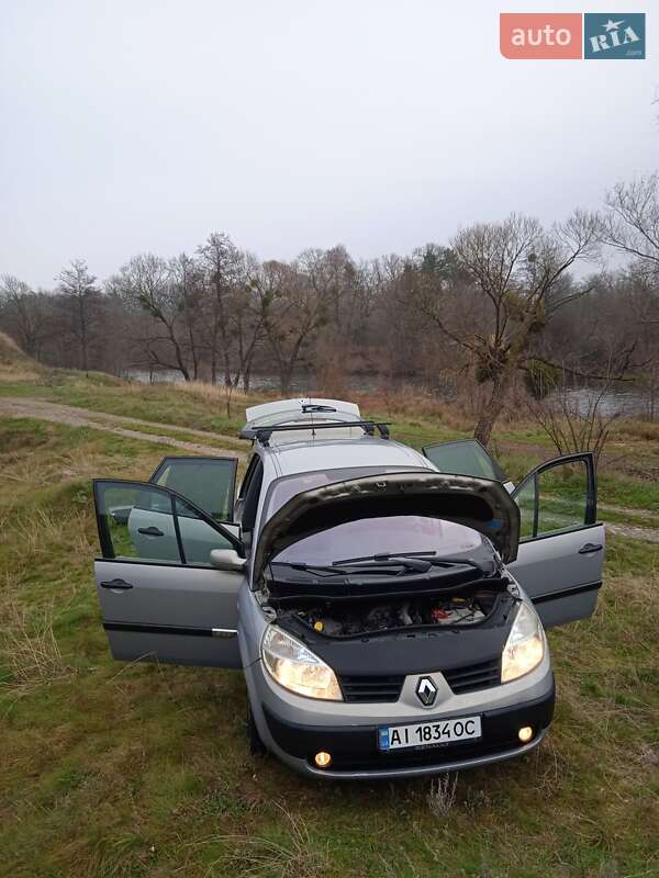 Минивэн Renault Scenic 2004 в Белой Церкви