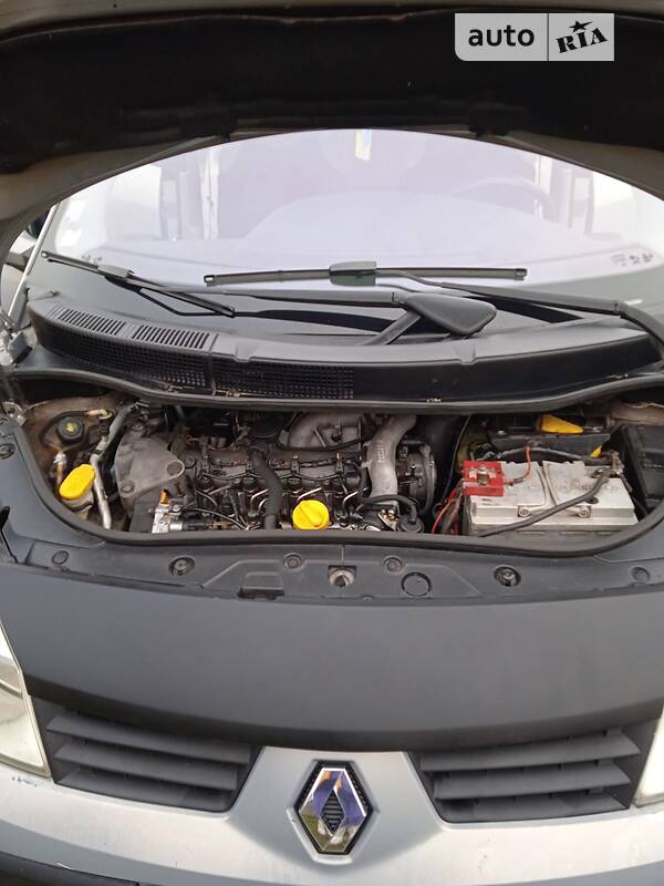 Минивэн Renault Scenic 2004 в Белой Церкви