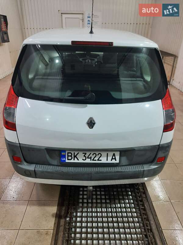 Минивэн Renault Scenic 2007 в Лохвице