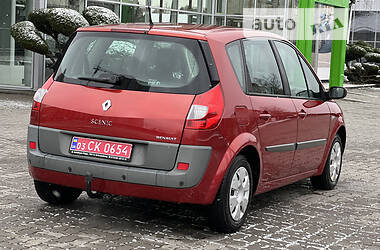 Минивэн Renault Scenic 2006 в 
