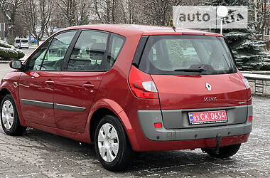 Минивэн Renault Scenic 2006 в 